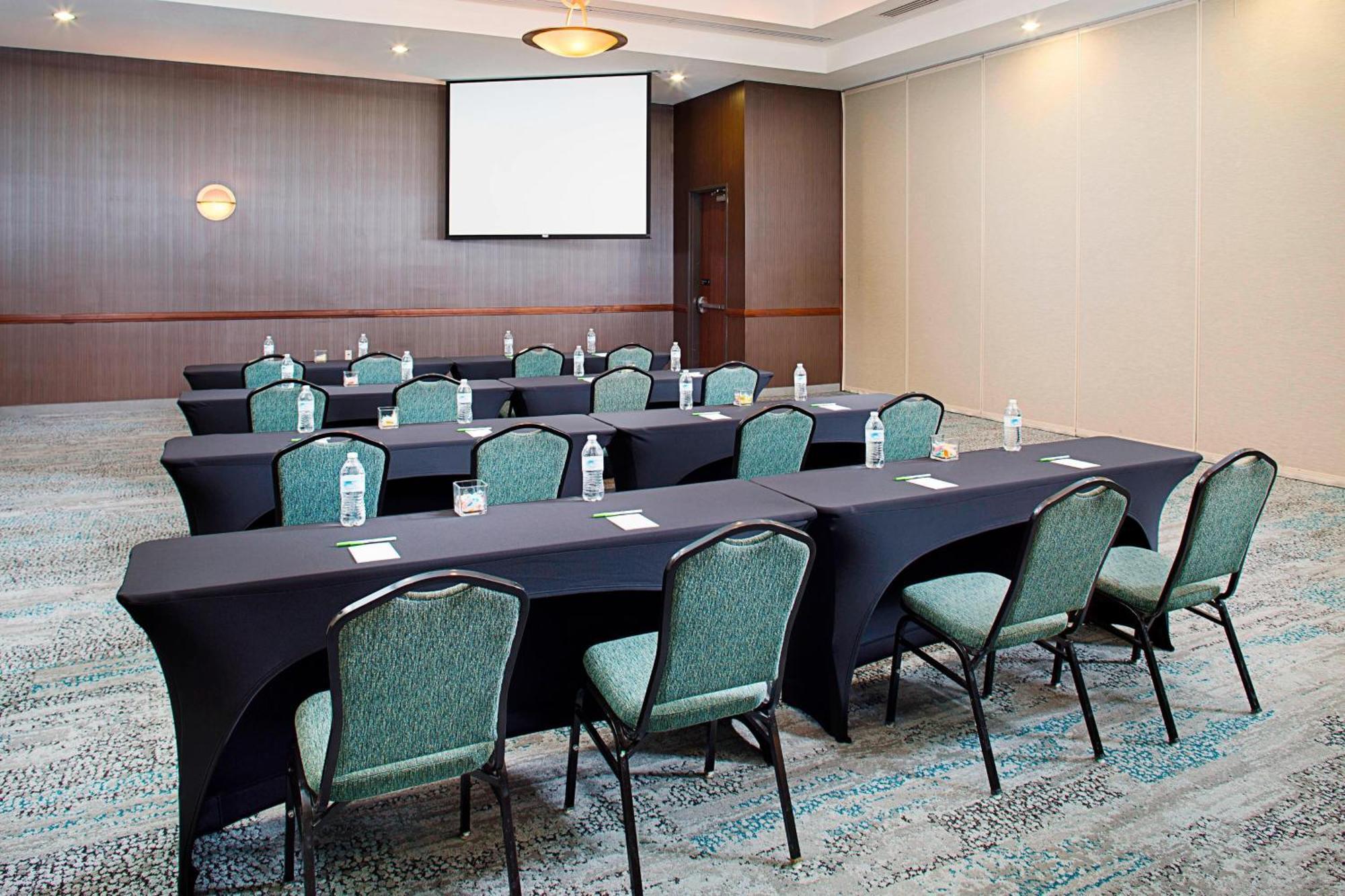 Courtyard By Marriott San Antonio Seaworld/Westover Hills Экстерьер фото