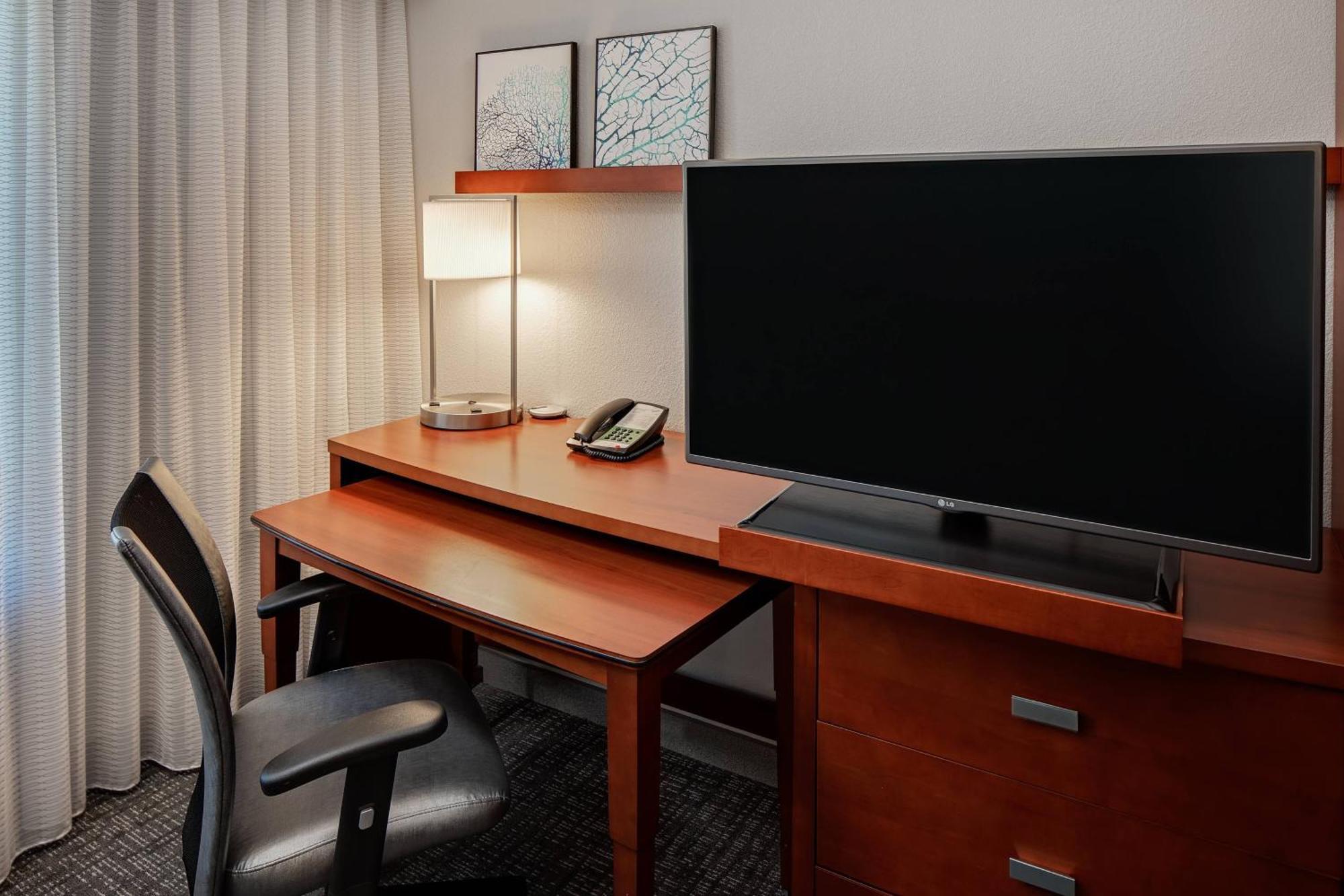 Courtyard By Marriott San Antonio Seaworld/Westover Hills Экстерьер фото